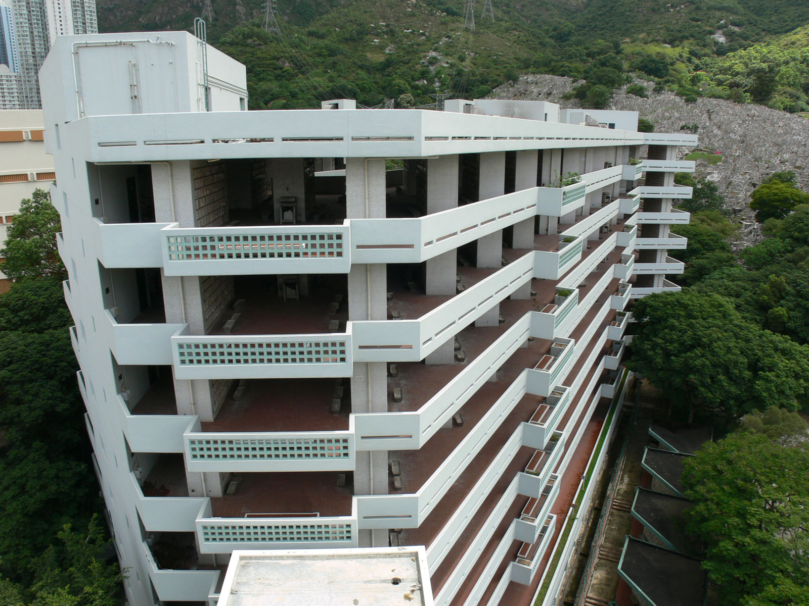 鑽石山殯儀館外觀